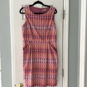 Women’s dress size 14
